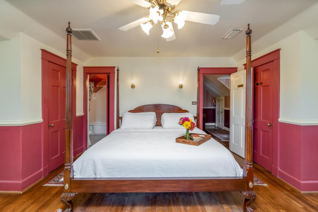 ウィリアムズバーグ セダーズ オブ ウィリアムスバーグ ベッド&ブレックファースト Bed & Breakfast エクステリア 写真