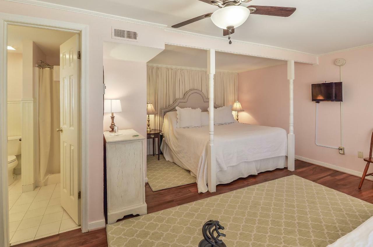 ウィリアムズバーグ セダーズ オブ ウィリアムスバーグ ベッド&ブレックファースト Bed & Breakfast エクステリア 写真